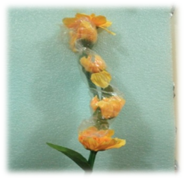 صورة بوكيه ورد صناعي مجمع