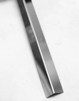 صورة زاوية 3سم * 3سم المونيوم * طول 6 متر - لون سيلفر