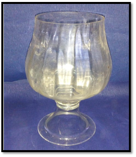 صورة  فازة  زجاجيه كاس مضلع 