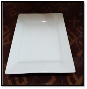 صورة طبق صينى على شكل مربع