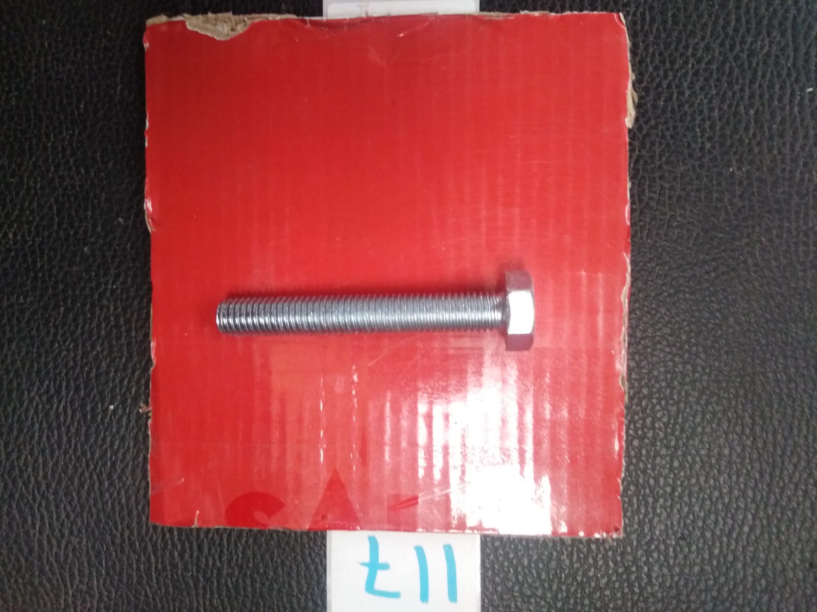 صورة 100جرام برغي 10  مم *   70  مم  (   117 )