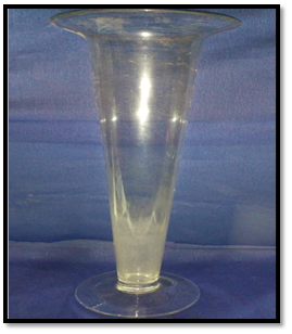 صورة فازة البوق الطويلة