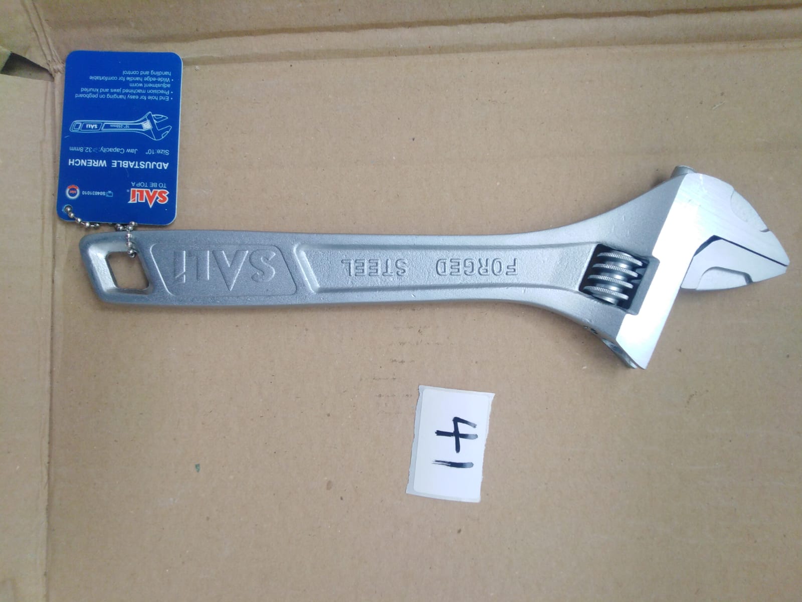 صورة ADJUSTABLE WRENCH 12" SALI (41)0 مفتاح انجليزى 12" 