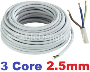 صورة لفه واير كهرباء 2.5 مم  بي في سي  3 كور  70 يارد 
