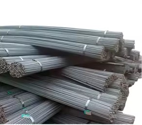 صورة لفة حديد 6 ملى كانات طول 4متر - 75 حبة - ايرانى