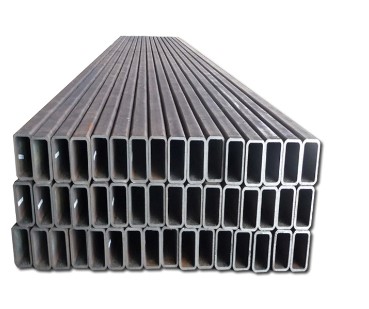 صورة  مربع حديد الحجم ( الرتفاع 19مم * العرض 19مم * السمك 1.5 مم ) الطول 6متر